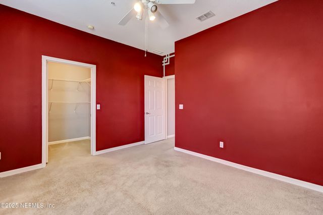 8601 BEACH Boulevard, 1011, Jacksonville, FL 32216