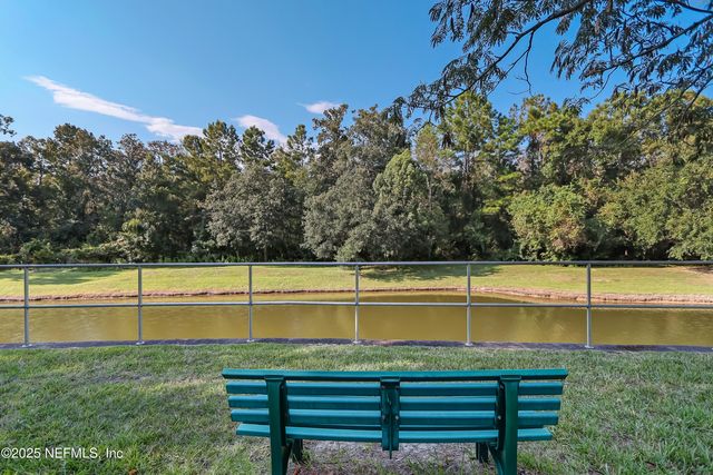 8601 BEACH Boulevard, 1011, Jacksonville, FL 32216