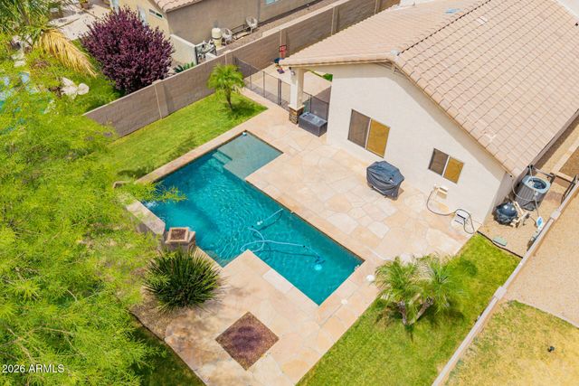 4049 W HACKAMORE Drive, Phoenix, AZ 85083