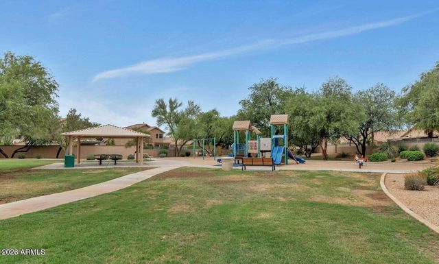 4049 W HACKAMORE Drive, Phoenix, AZ 85083