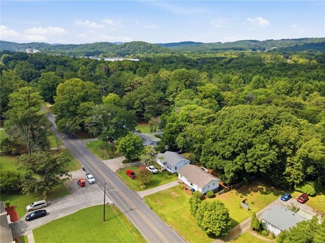 2706.5 Maple Street SE, Rome, GA 30161