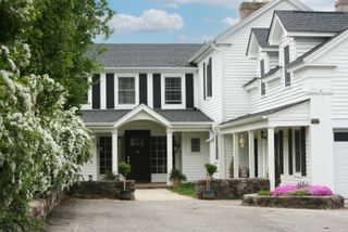 708 S Rose Farm Road, Woodstock, IL 60098