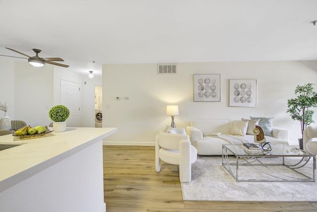 1104 La Terrace Circle, San Jose, CA 95123