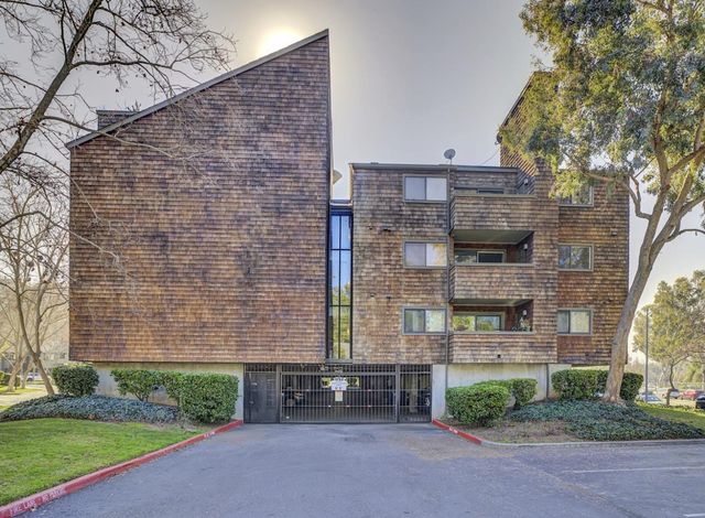 1104 La Terrace Circle, San Jose, CA 95123