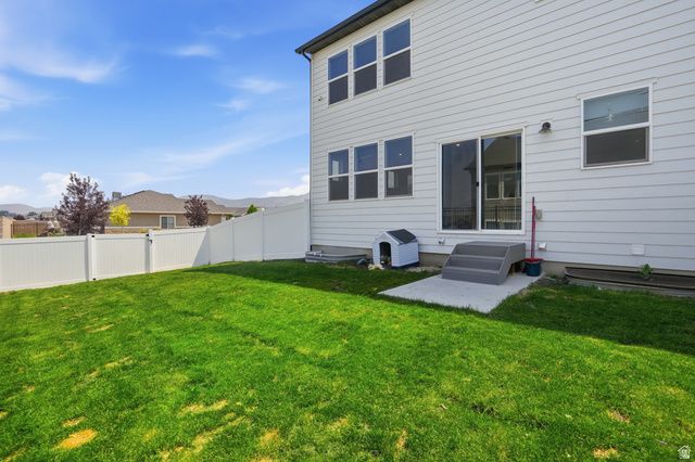 3697 N EAGLE MEADOW DR, Eagle Mountain, UT 84005