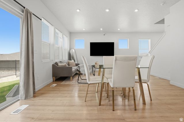 3697 N EAGLE MEADOW DR, Eagle Mountain, UT 84005