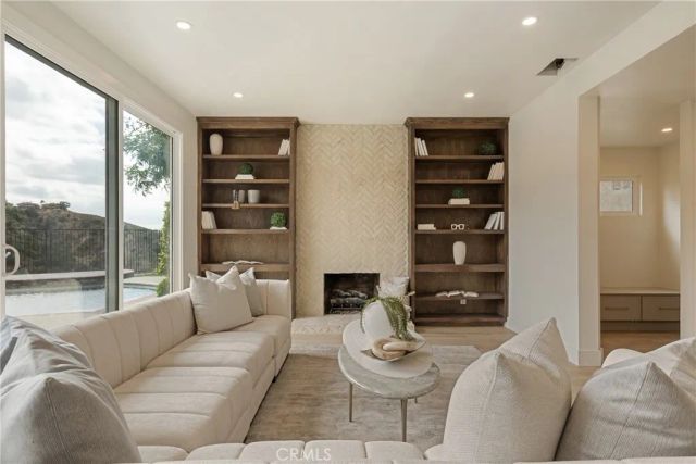 770 S Stillwater, Anaheim, CA 92807
