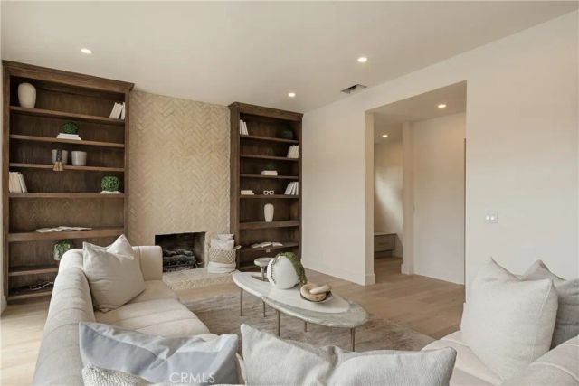 770 S Stillwater, Anaheim, CA 92807