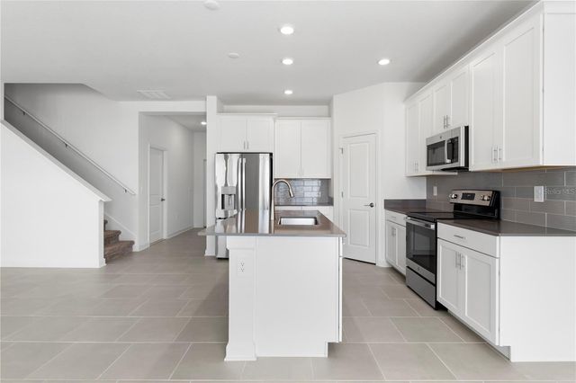 5786 STEPHENS ROAD, St Cloud, FL 34771