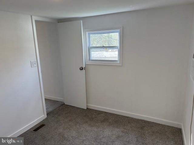 20 OAKLAND MNR, Highspire, PA 17034