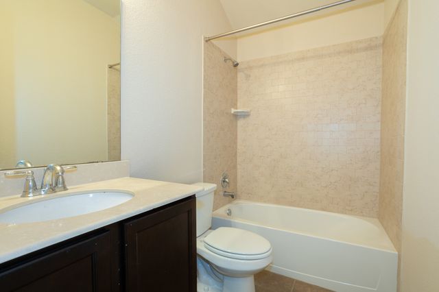 1901 Pecan Grove Drive, Anna, TX 75409