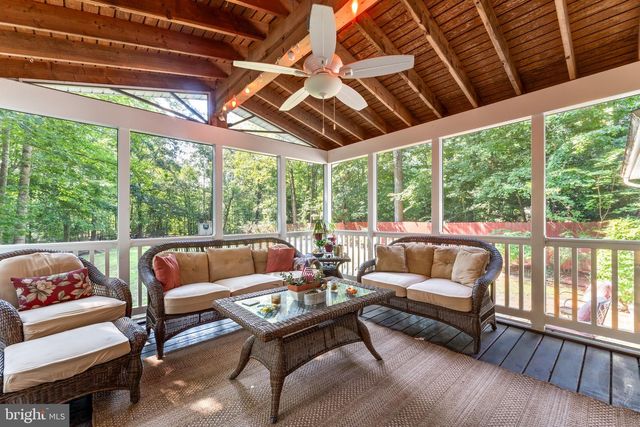 10975 COLBYS LN, King George, VA 22485