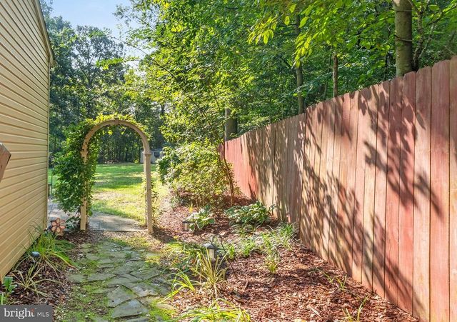 10975 COLBYS LN, King George, VA 22485