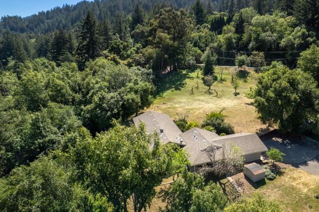 20471 Black Road, Los Gatos, CA 95033