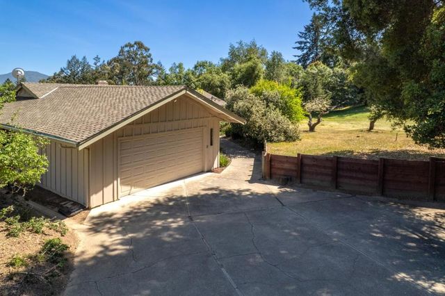 20471 Black Road, Los Gatos, CA 95033