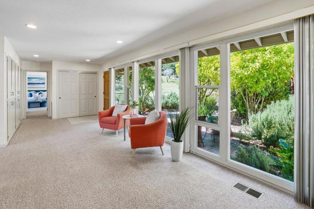 20471 Black Road, Los Gatos, CA 95033