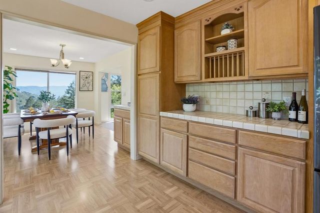 20471 Black Road, Los Gatos, CA 95033