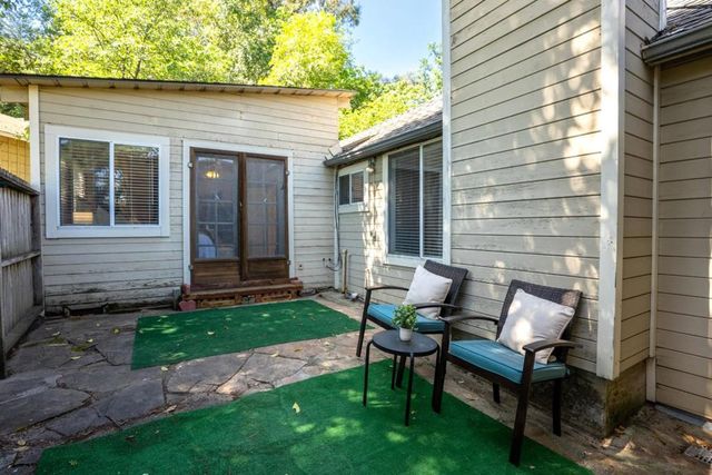 20471 Black Road, Los Gatos, CA 95033