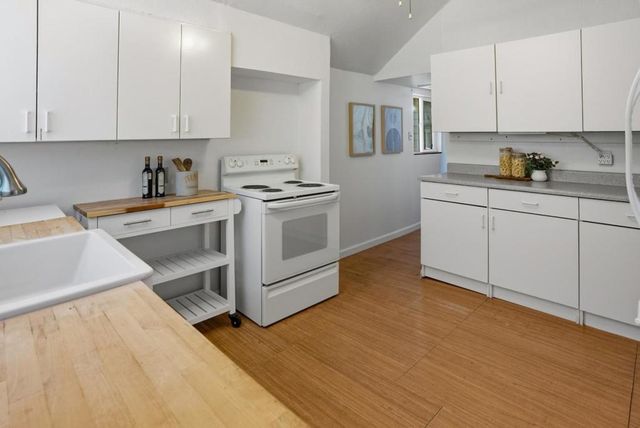 20471 Black Road, Los Gatos, CA 95033