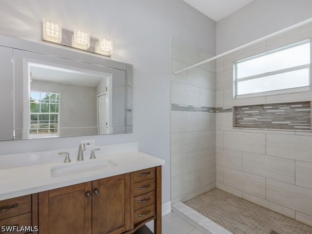 3650 Kent DR, Naples, FL 34112