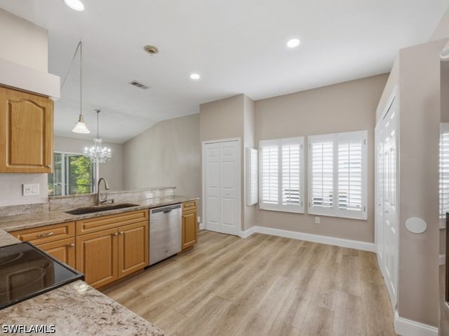 3650 Kent DR, Naples, FL 34112