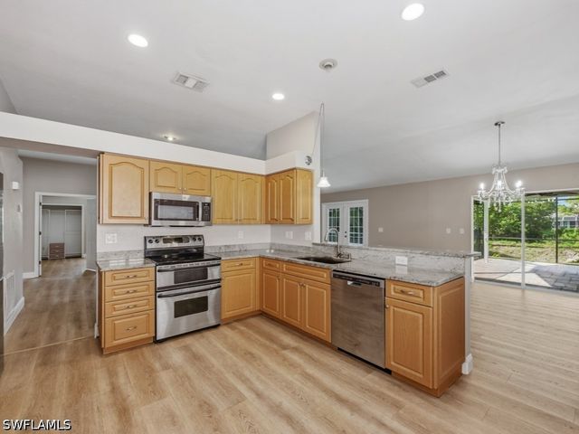 3650 Kent DR, Naples, FL 34112