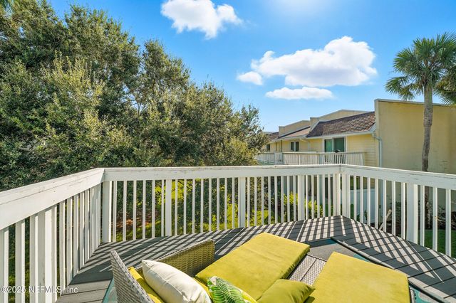 2233 SEMINOLE Road 3, Atlantic Beach, FL 32233