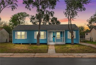 1113 Annapolis Dr, Corpus Christi, TX 78404