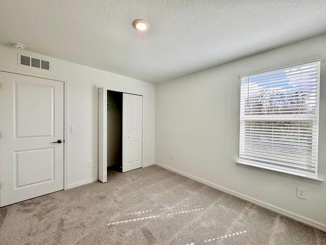 17554 PLEASANTVIEW BLVD, Land O Lakes, FL 34638