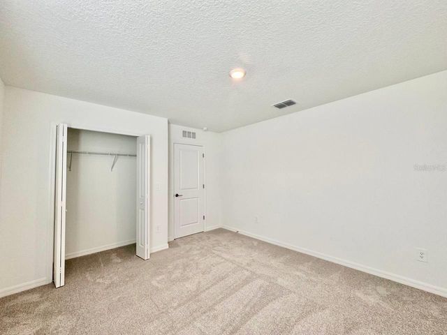 17554 PLEASANTVIEW BLVD, Land O Lakes, FL 34638