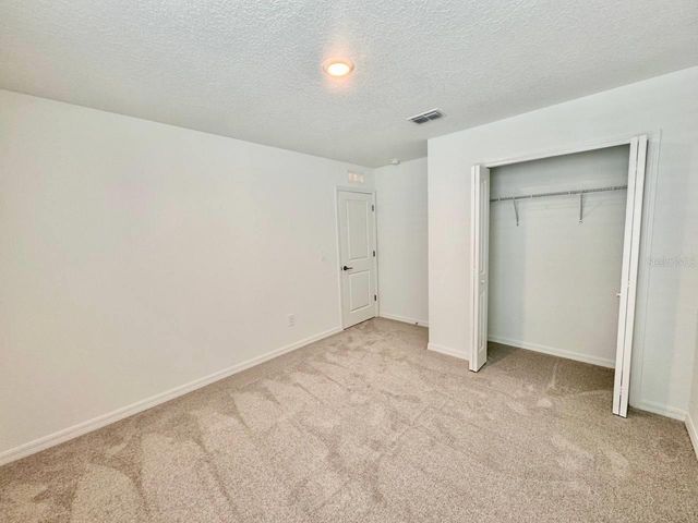 17554 PLEASANTVIEW BLVD, Land O Lakes, FL 34638