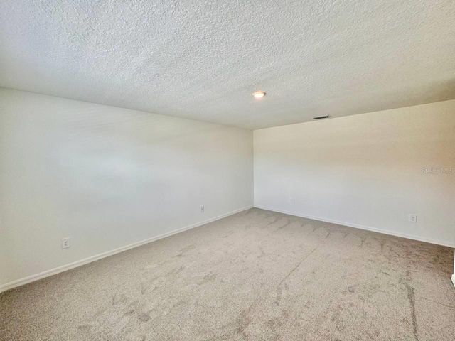 17554 PLEASANTVIEW BLVD, Land O Lakes, FL 34638