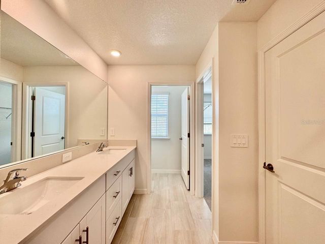 17554 PLEASANTVIEW BLVD, Land O Lakes, FL 34638