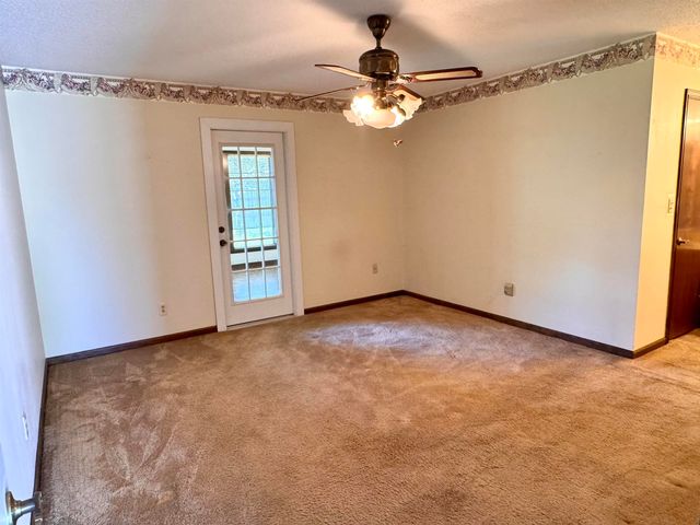 505 Crenshaw St, Berwick, LA 70342