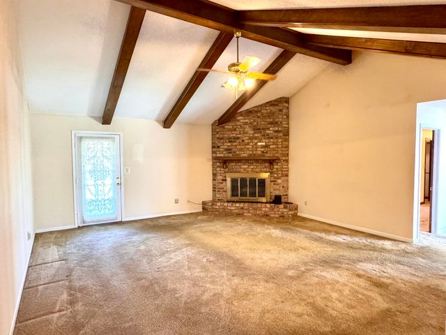 505 Crenshaw St, Berwick, LA 70342