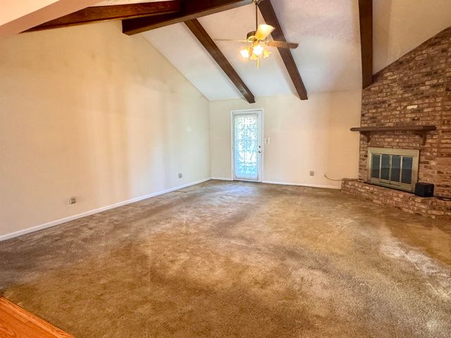 505 Crenshaw St, Berwick, LA 70342