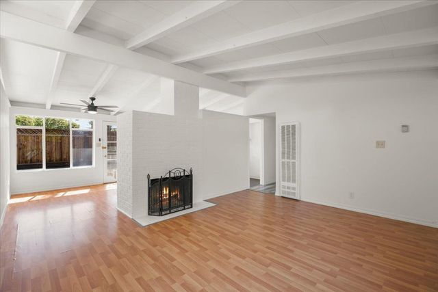 832 Pebblelake Court, Sunnyvale, CA 94089