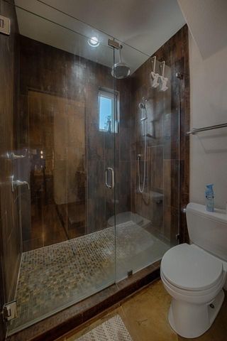 348 Chimney Cove DR, Marble Falls, TX 78654