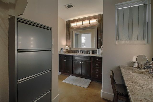 348 Chimney Cove DR, Marble Falls, TX 78654