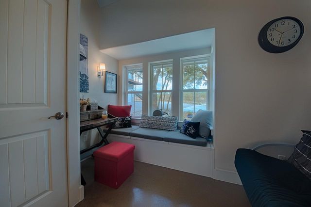 348 Chimney Cove DR, Marble Falls, TX 78654