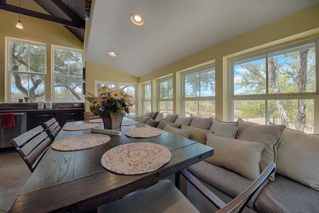 348 Chimney Cove DR, Marble Falls, TX 78654