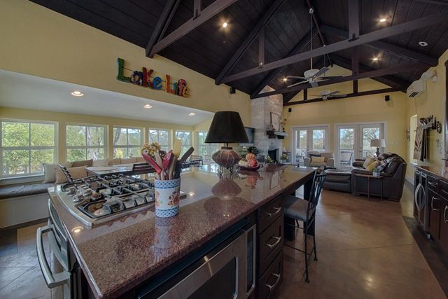 348 Chimney Cove DR, Marble Falls, TX 78654