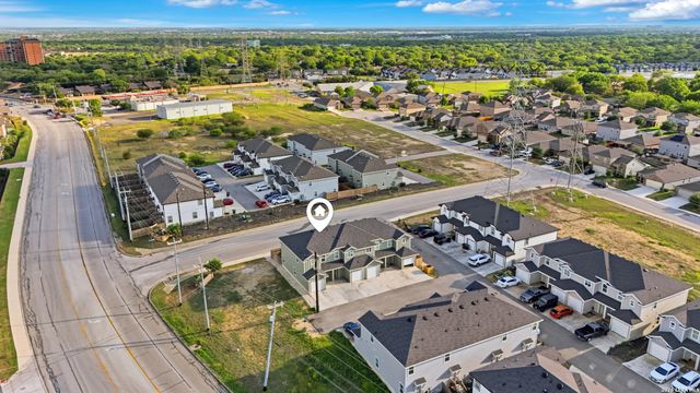 7239 Converse Ridge Ln, San Antonio, TX 78239