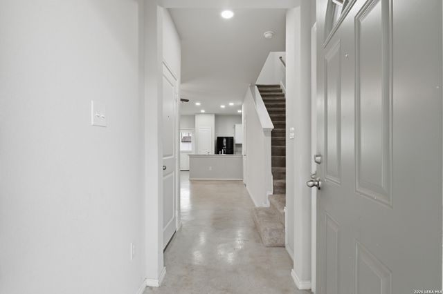 7239 Converse Ridge Ln, San Antonio, TX 78239