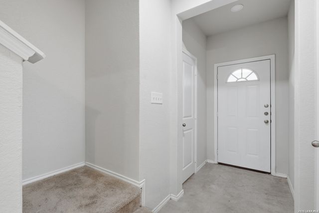 7239 Converse Ridge Ln, San Antonio, TX 78239