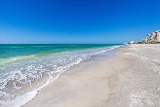 545 SANCTUARY DRIVE B806, Longboat Key, FL 34228