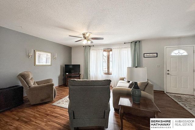 731 N 14th Avenue, Blair, NE 68008