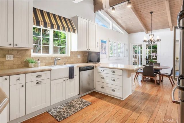 716 13th, Manhattan Beach, CA 90266