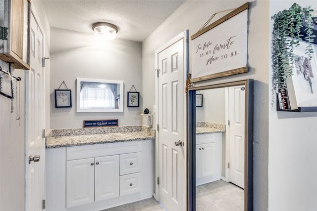 7501 Trimble Drive, Fort Worth, TX 76134