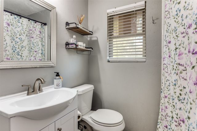 7501 Trimble Drive, Fort Worth, TX 76134